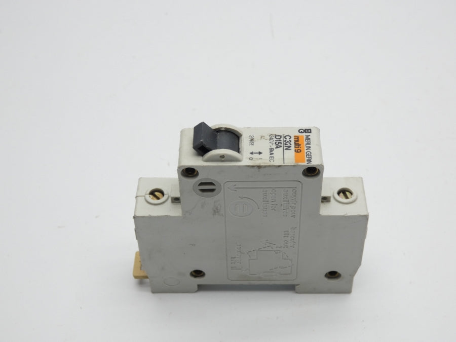 MERLIN GERIN 20855 C32ND15A 240V 15A UNMP