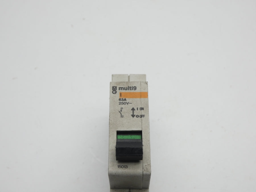 MERLIN GERIN 15013 250V 63A UNMP