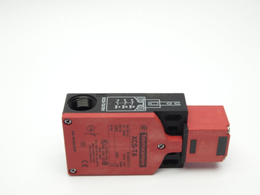 TELEMECANIQUE XCSTA791 500V 3A NSMP