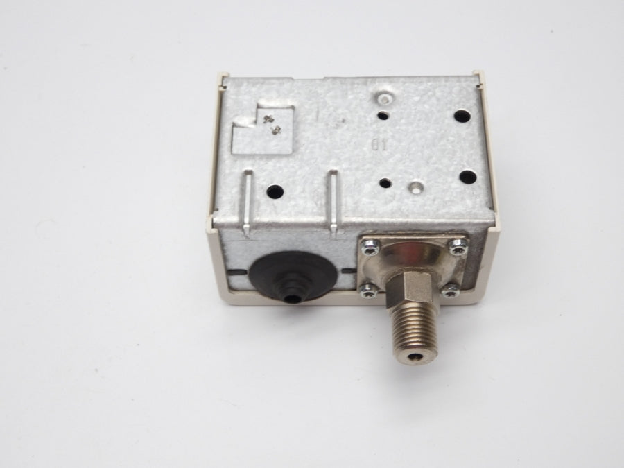 DANFOSS 060-1133 KP35 55PSI NSNP