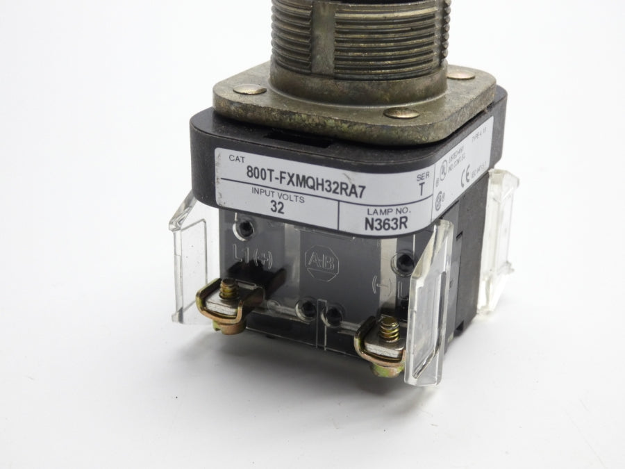 ALLEN BRADLEY 800T-FXMQH32RA7 SER. T 32V (AS IS) UNMP