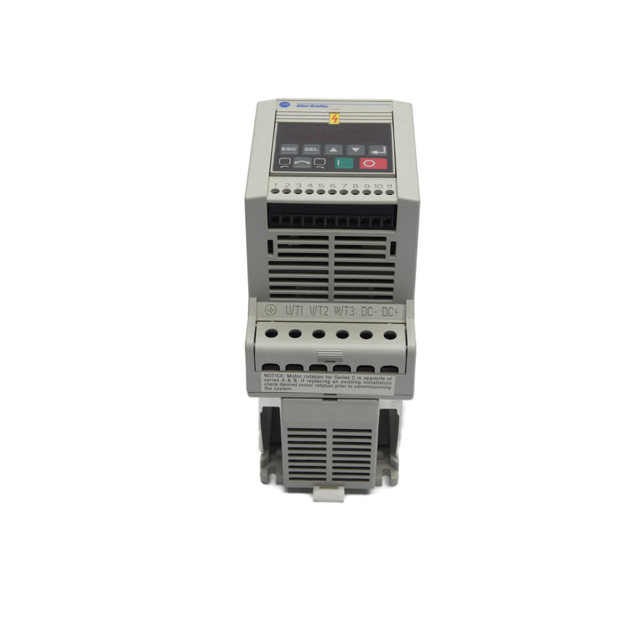 ALLEN BRADLEY 160-BA06NPS1P1 SER. C F/W 7.06 380-460V 7.0A NSNP