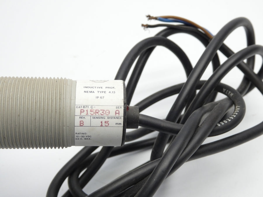 ALLEN BRADLEY 871C-P15R30 SER. A REV. B 10-30VDC UNMP
