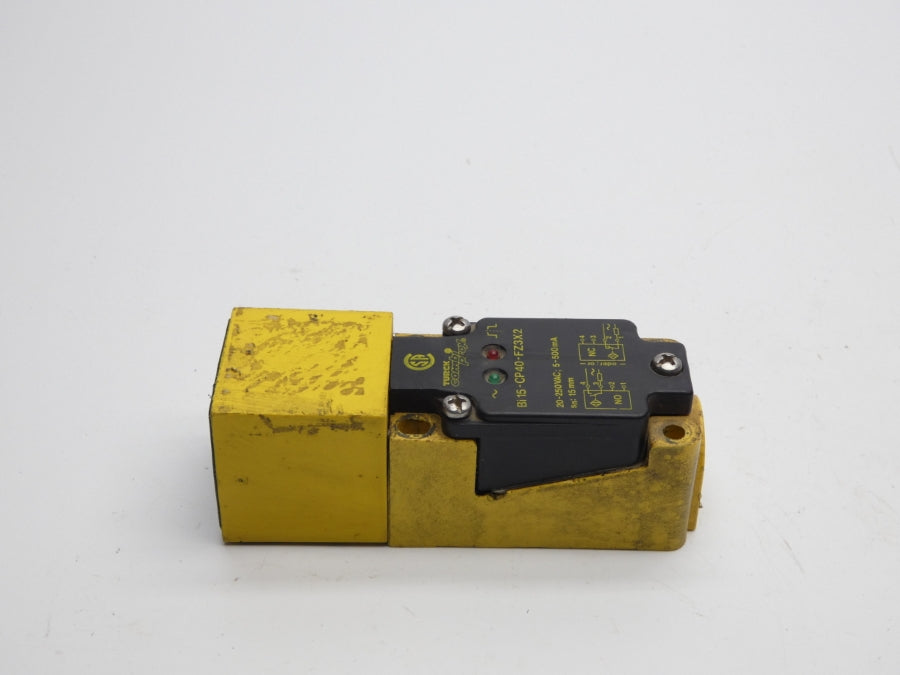 TURCK BI15-CP40-FZ3X2 20-250VAC UNMP