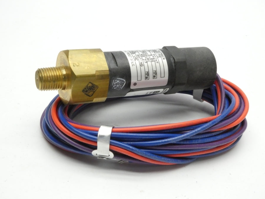 BARKSDALE 96200-BB2-T5 125/250VAC 5A 360-1700PSI NSMP