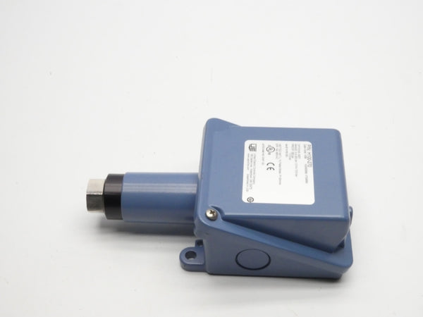 UNITED ELECTRIC H100-270 480VAC 15A 4-200PSI NSNP