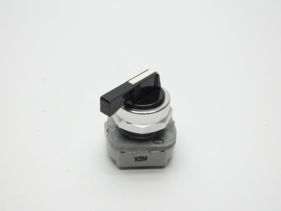 ALLEN BRADLEY 800T-J19 SER. T (WH) NSMP