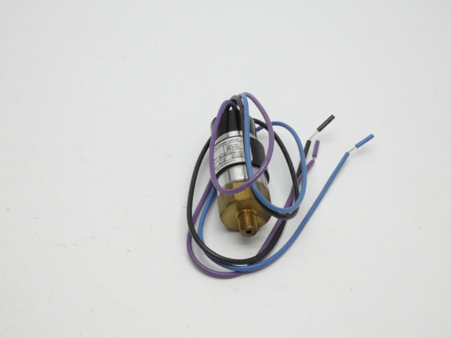 UNITED ELECTRIC 10-D12 250VAC 5A 30-600PSI NSMP