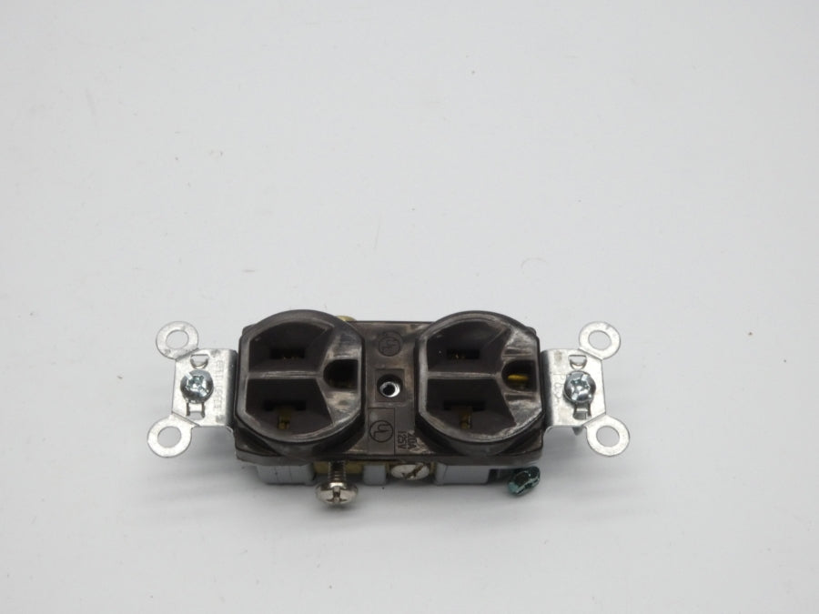 PASS&SEYMOUR LEGRAND CR20 125V 20A NSMP