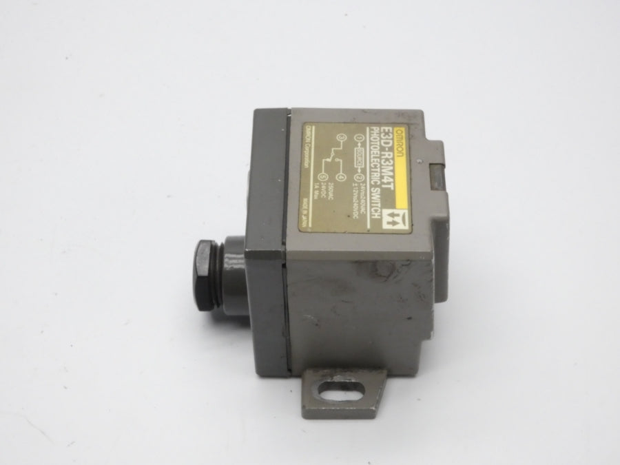 OMRON E3D-R3M4T 12-240VDC 1A UNMP