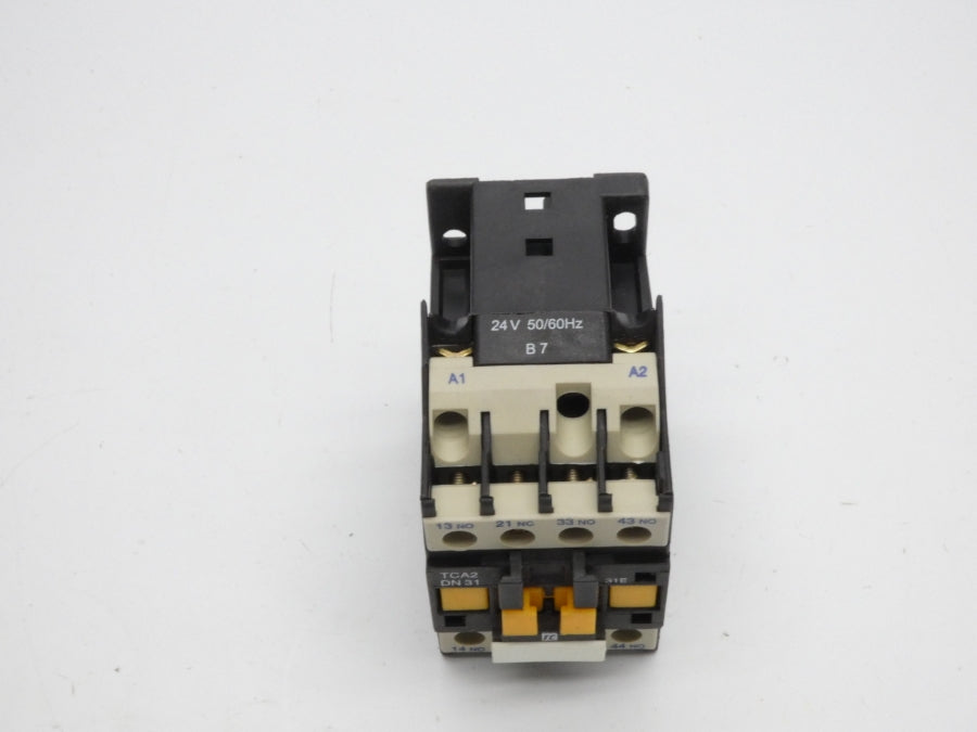 SHAMROCK CONTROLS TCA2-DN31B7 24V 6A NSMP