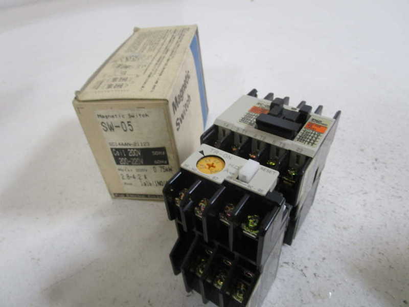 FUJI ELECTRIC 2.8-4.2A MAGNETIC SWITCH SW-05  NSMP