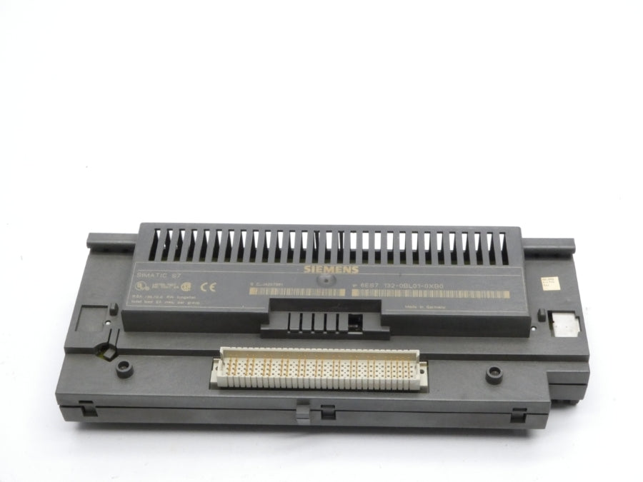 SIEMENS 6ES7132-0BL01-0XB0 24VDC 2A UNMP