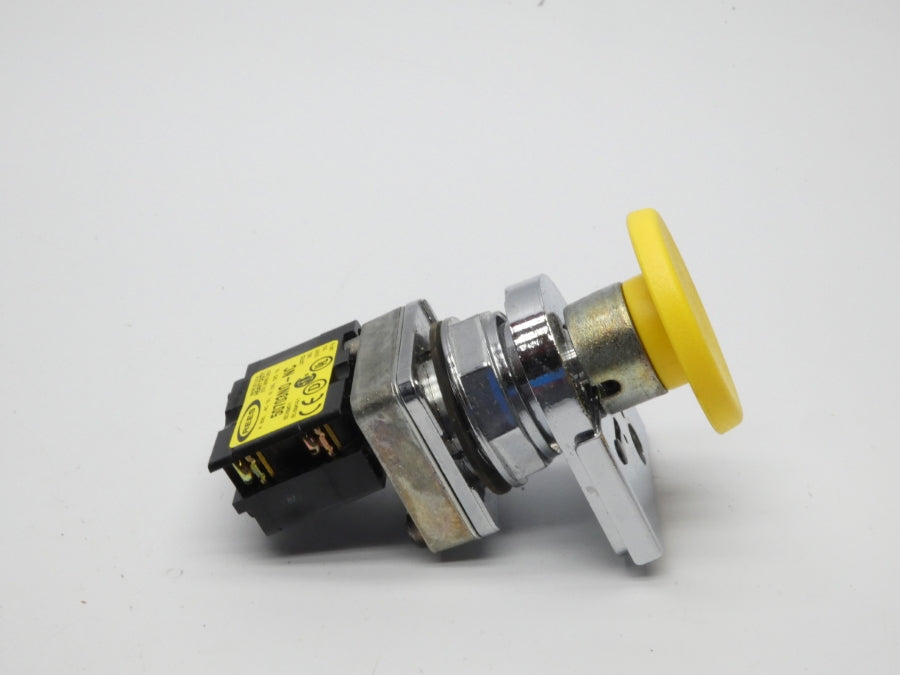 REES 40102-104 600VAC (AS IS) NSMP