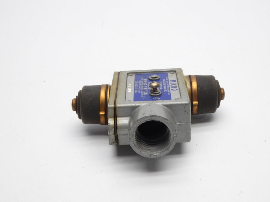 MICRO SWITCH BZE-RNX1 480VAC 15A (GRAY) UNMP