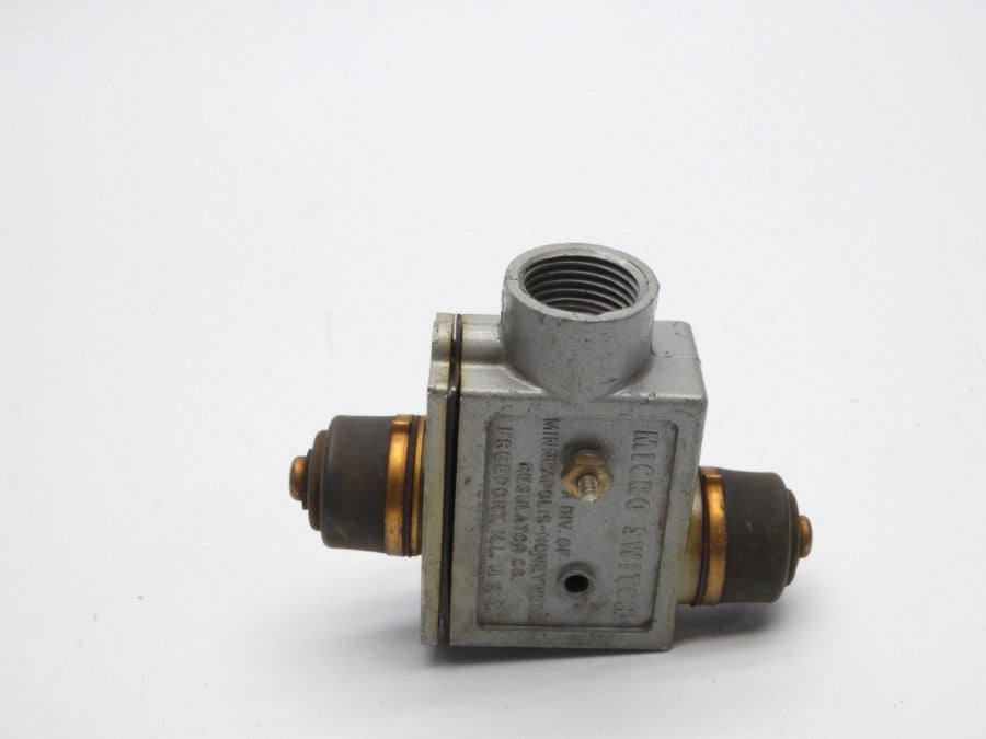 MICRO SWITCH BZE-RNX1 480VAC 15A (GRAY) UNMP