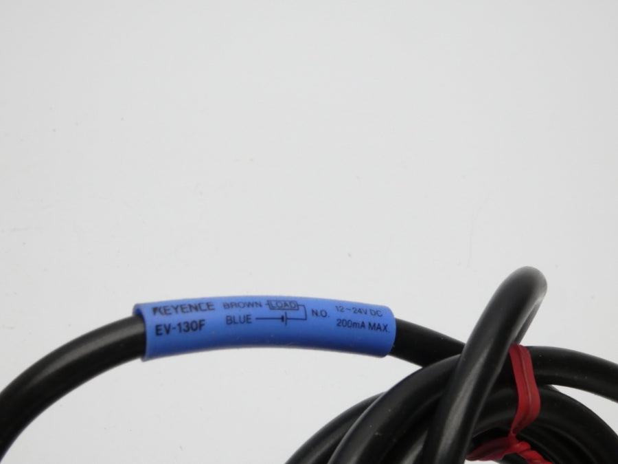 KEYENCE EV-130F 12-24VDC NSMP