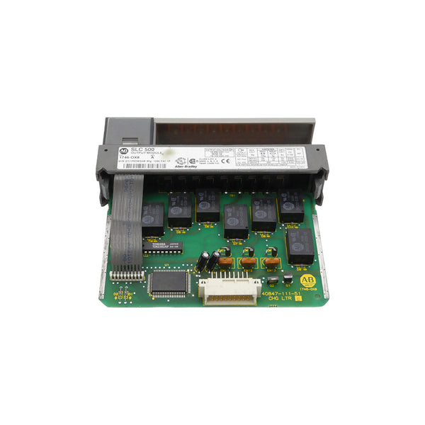 ALLEN BRADLEY 1746-OX8 SER. A 10-250VAC 30A UNMP