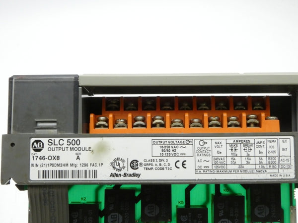 ALLEN BRADLEY 1746-OX8 SER. A 10-250VAC 30A UNMP