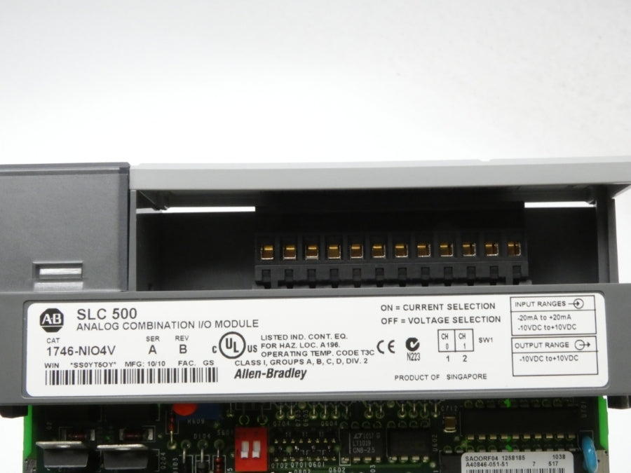 ALLEN BRADLEY 1746-NIO4V SER. A REV. B 10VDC NSMP