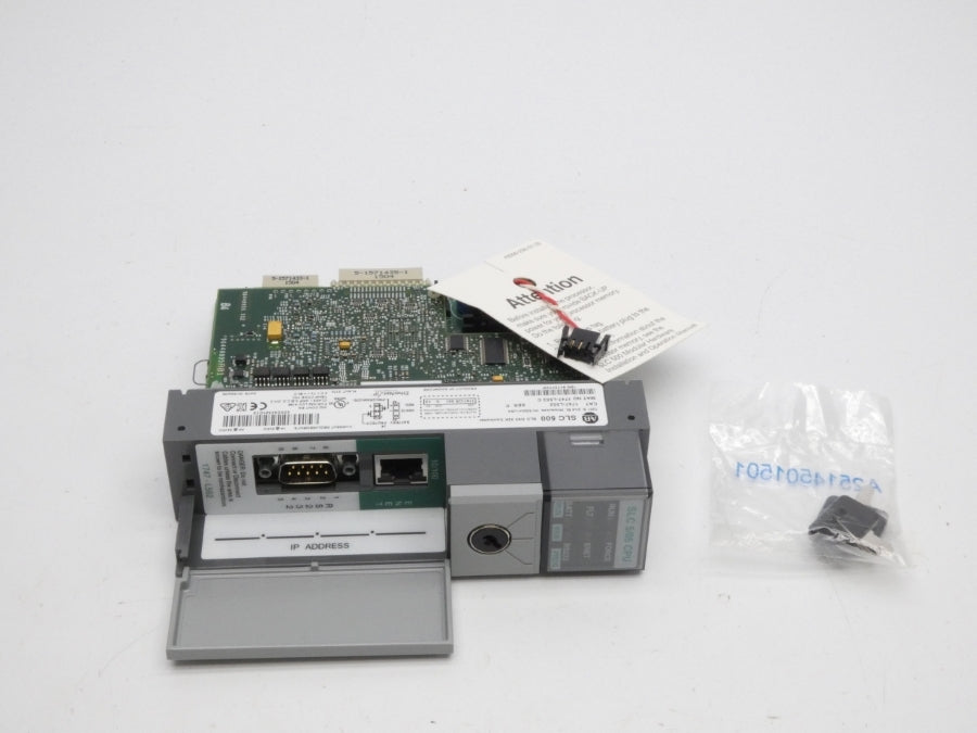 ALLEN BRADLEY 1747-L552 SER. C F/W 13 24VDC 1A NSMP