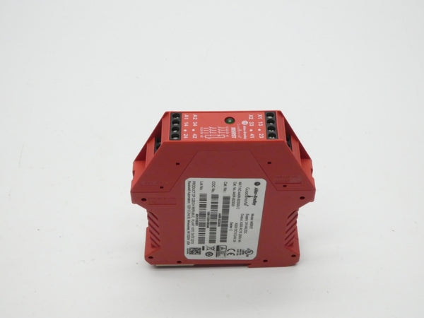 INDUSTRIAL SPARE PART 440R-B23020 SER. C 24V 4A NSMP