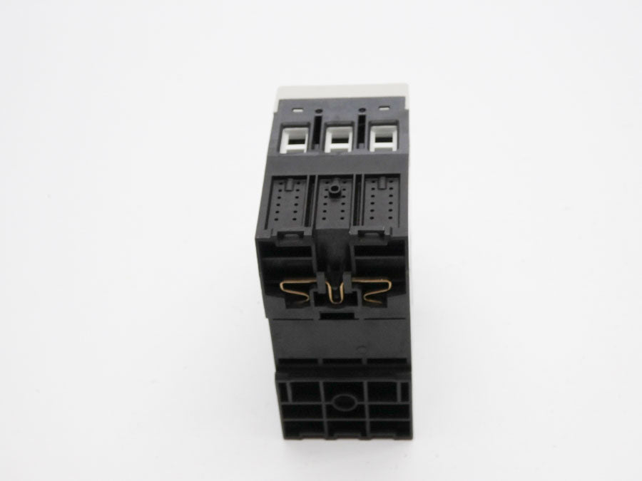ALLEN BRADLEY 140M-F8N-C25 SER. C 690V 25A NSNP