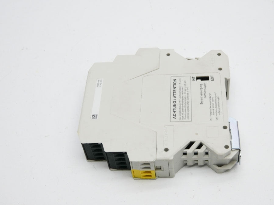 PEPPERL+FUCHS VAA-4E4A-KE-ZEJQ/E2L-KRO 0-901-94-716-7 30VDC 4A NSNP