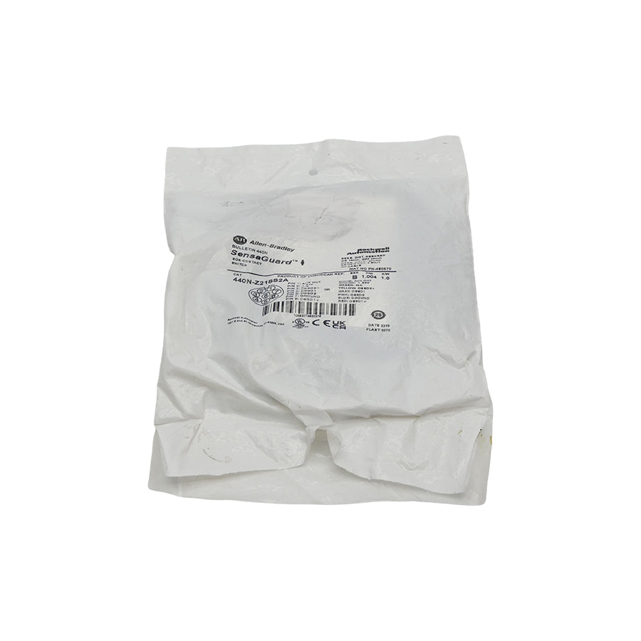 ALLEN BRADLEY 440N-Z21SS2A SER. B F/W 1.004 24VDC NSMP