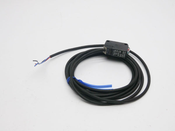 KEYENCE PZ2-62P 12-24VDC NSMP
