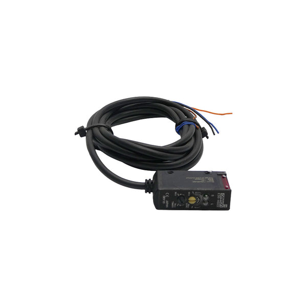 OMRON E3S-AD22 10-30VDC NSNP