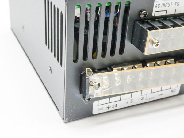 FINE SUNTRONIX VSF300-24 180-264VAC 3.5A (AS PICTURED) NSMP
