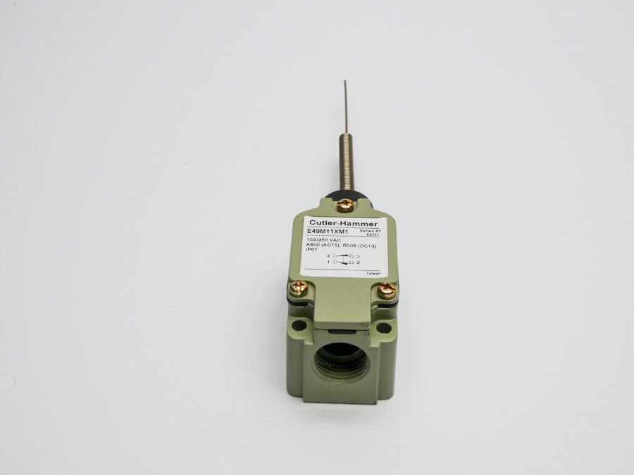 CUTLER HAMMER E49M11XM1 SER. A1 250VAC 10A NSNP