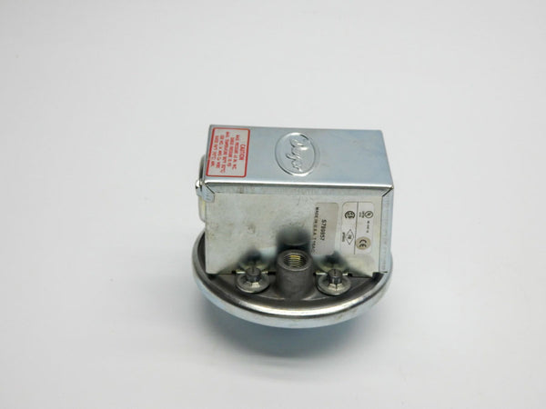 DWYER 1920-2 480VAC 15A 10PSI NSNP