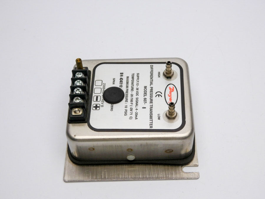 DWYER 607-8 13-36VDC 10PSI UNMP