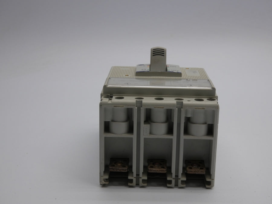 INDUSTRIAL SPARE PART 140G-J2F3-D25 600V 250A (AS PICTURED) UNMP