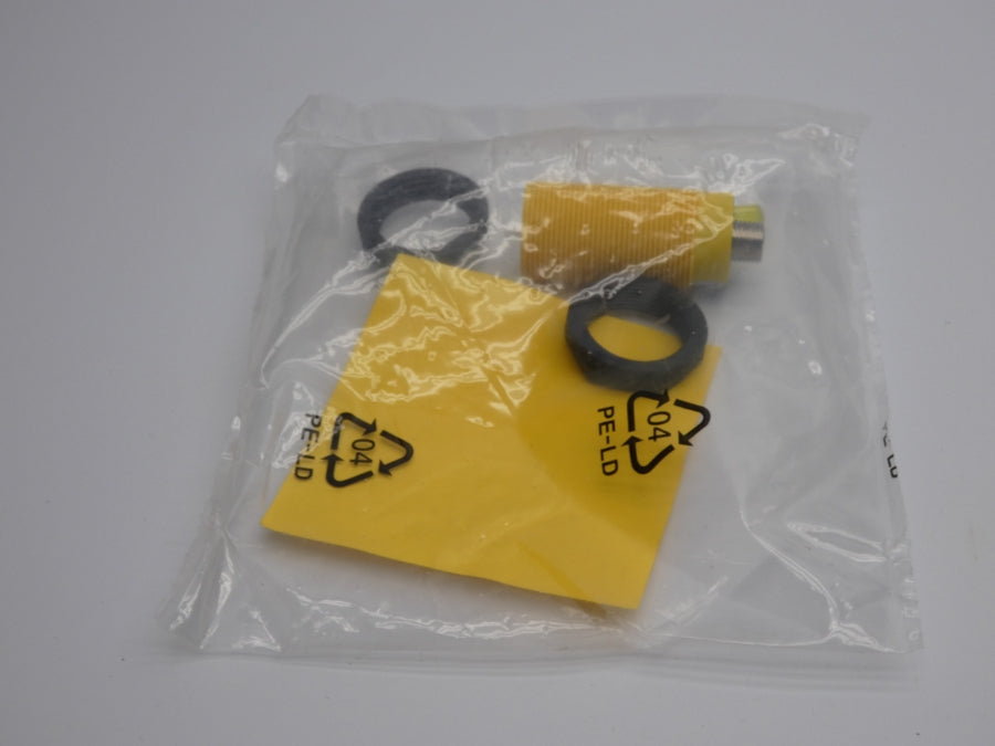 TURCK BC10-S30-AZ3X-B3131 2310710 20-250VAC NSMP