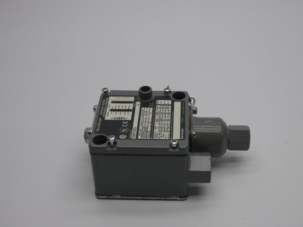 INDUSTRIAL SPARE PART 836T-T252J SER. A 120-600V 60A UNMP