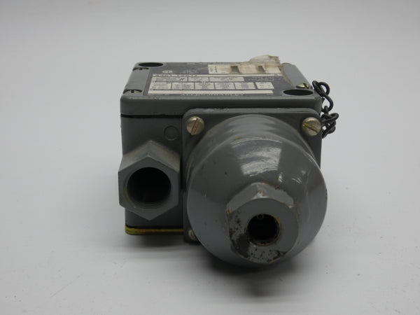 INDUSTRIAL SPARE PART 836T-T251J SER. A 120-600V 60A UNMP