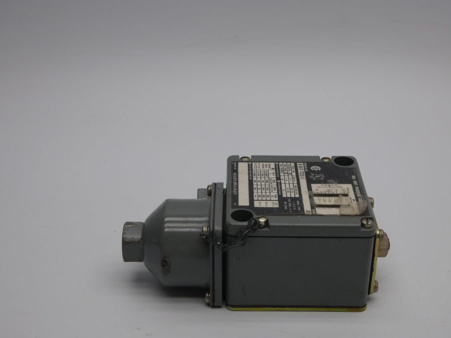 INDUSTRIAL SPARE PART 836T-T251J SER. A 120-600V 60A UNMP