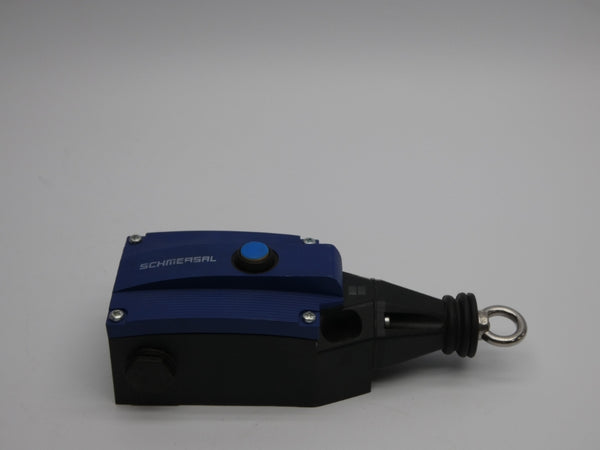 SCHMERSAL ZQ900-13 500V NSNP