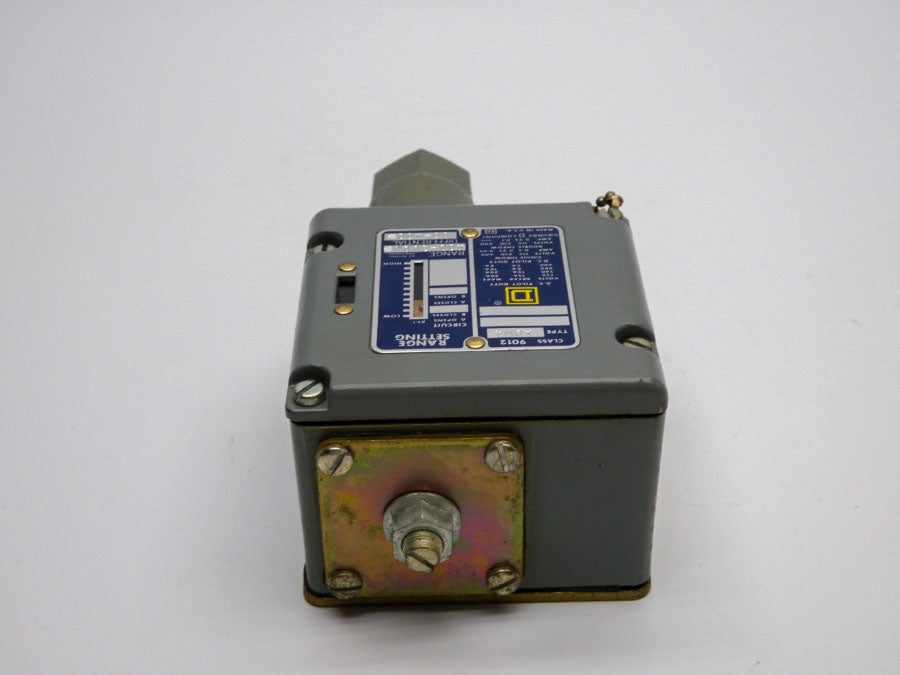 SQUARE D 9012ADW4 600V 40A 400-3000PSI NSNP