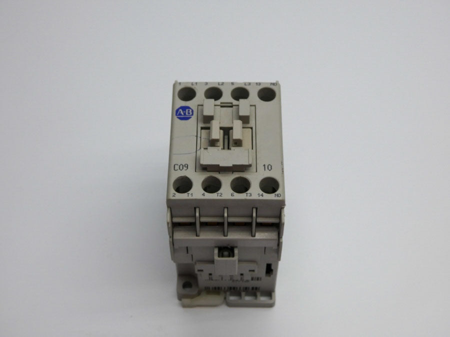 INDUSTRIAL SPARE PART 100-C09D10 SER. A 110V 32A UNMP
