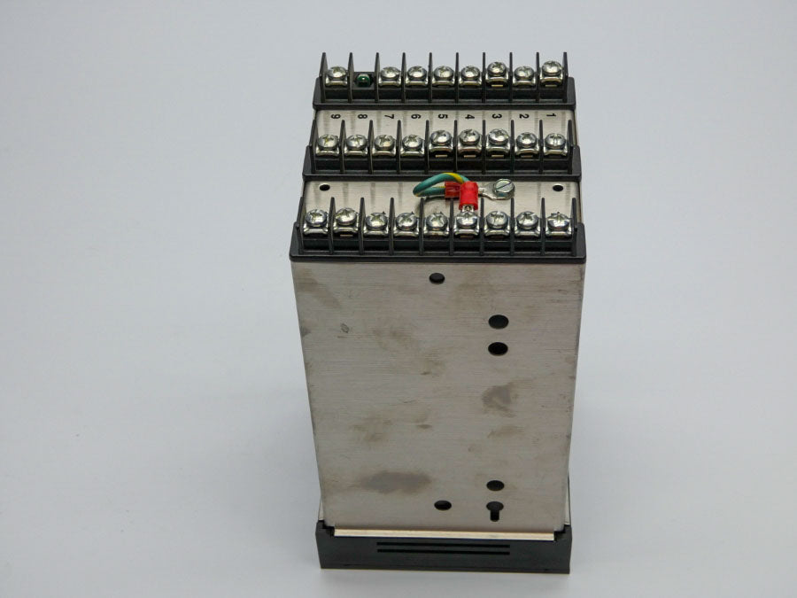 WATLOW 945A-3BB4-B000 240V UNMP