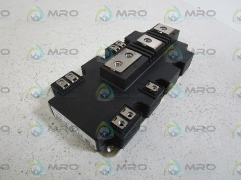 INFINEON TRANSISTOR MODULE FF900R12IP4D UNMP
