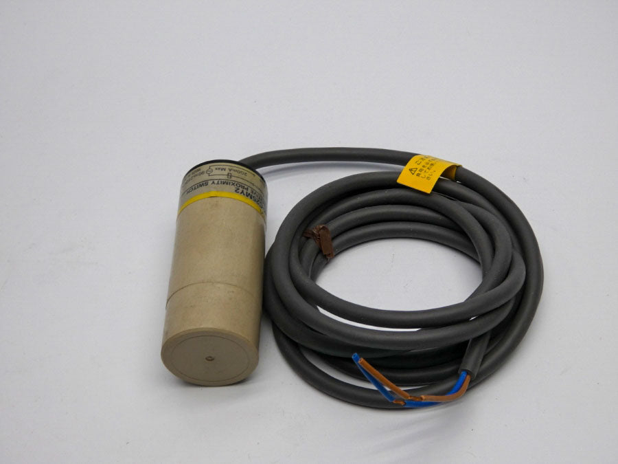 OMRON E2K-C25MY2 90-250VAC (2M)(NO ACCESSORIES) NSMP