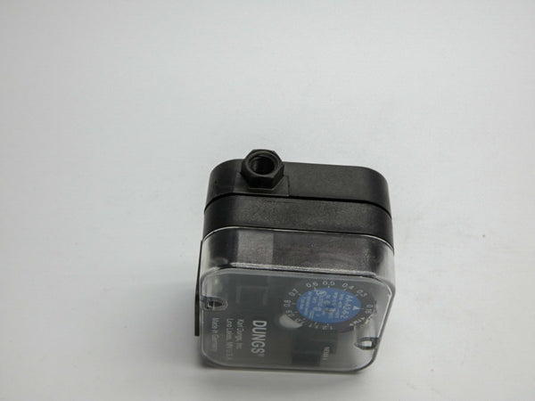 DUNGS AA-A2-6-2 120VAC 5A 7PSI (AS IS) NSMP