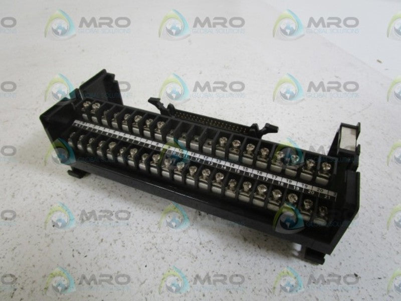 TOGI THERMINAL BLOCK PCFL-1H40 UNMP