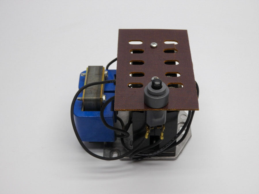WARRICK CONTROLS 1D1D0 115/300V (AS PICTURED) UNMP