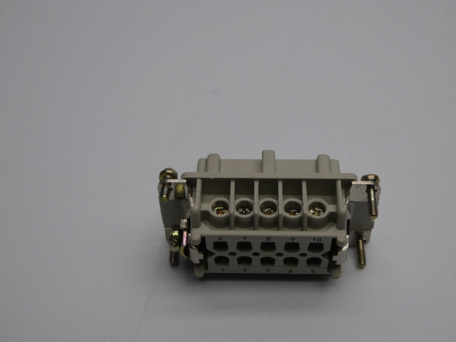 AMPHENOL-TUCHEL C14610B0101021 380V 16A UNMP